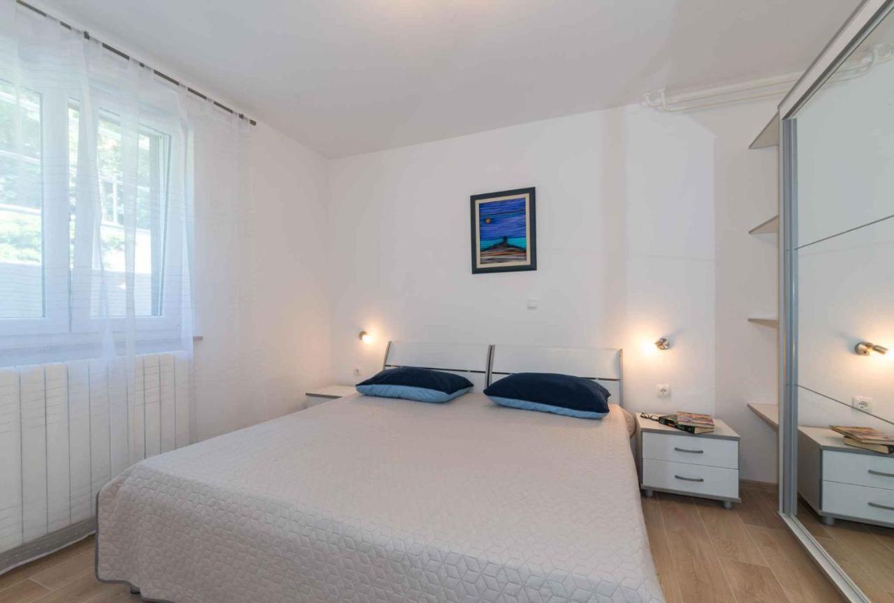 Apartments In Ravni/Istrien 30383 Extérieur photo